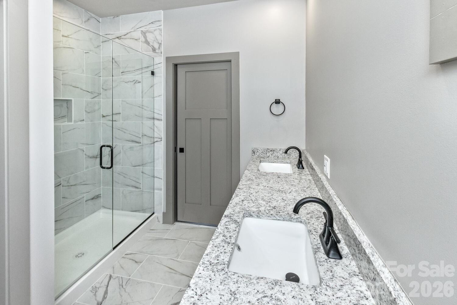 233 EDGEWOOD Road - Photo 2