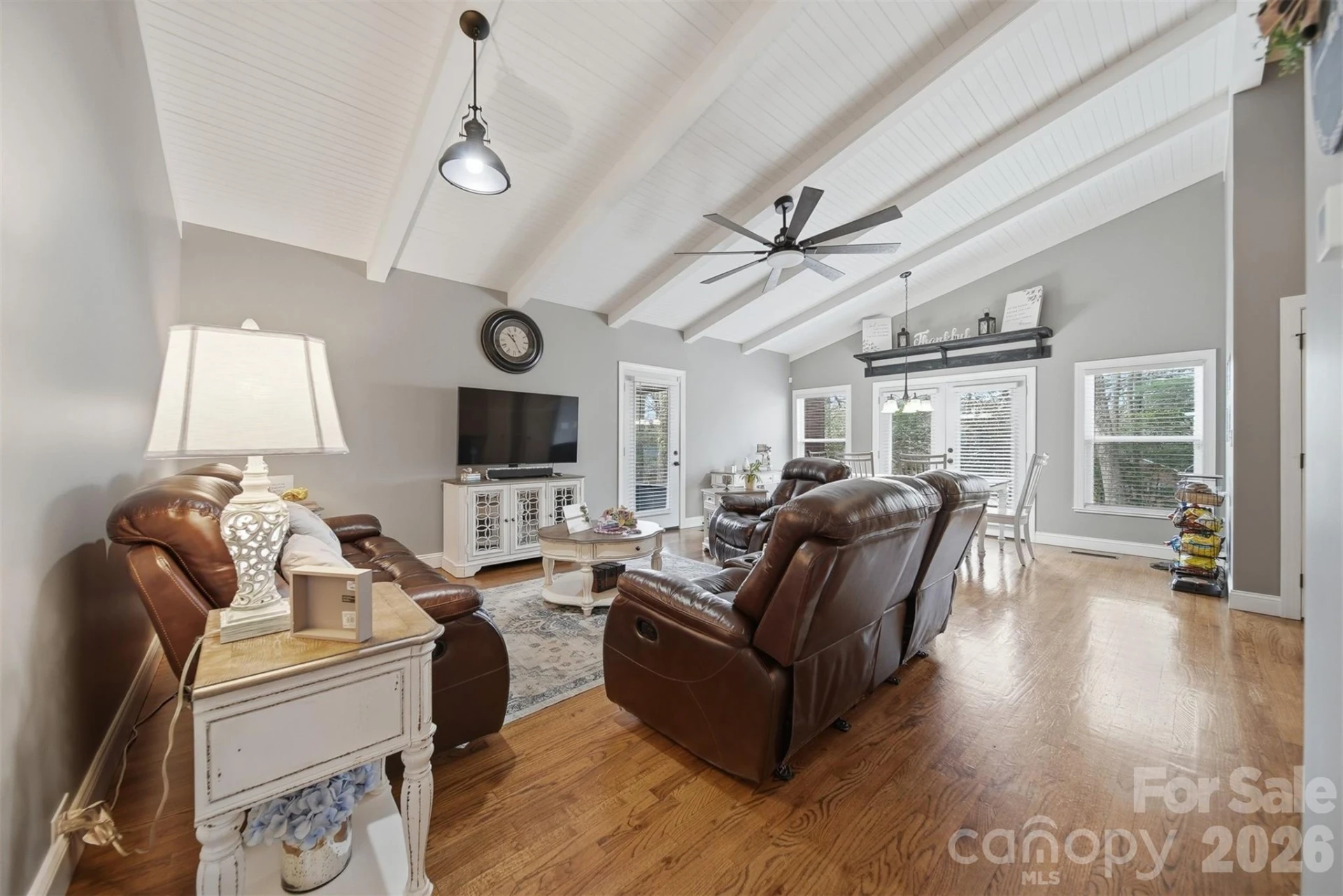 1300 Laurel Street - Photo 5