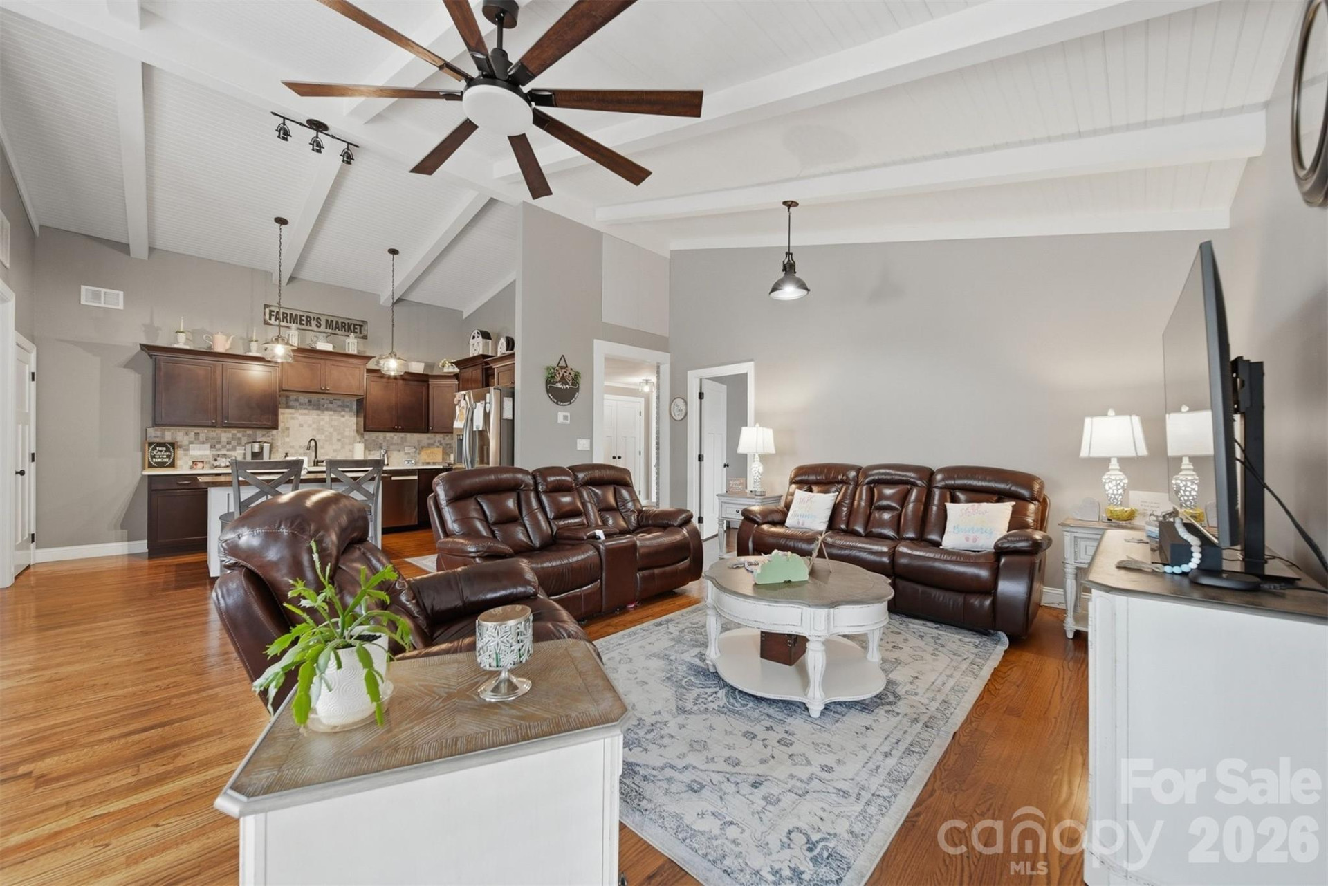 1300 Laurel Street - Photo 7