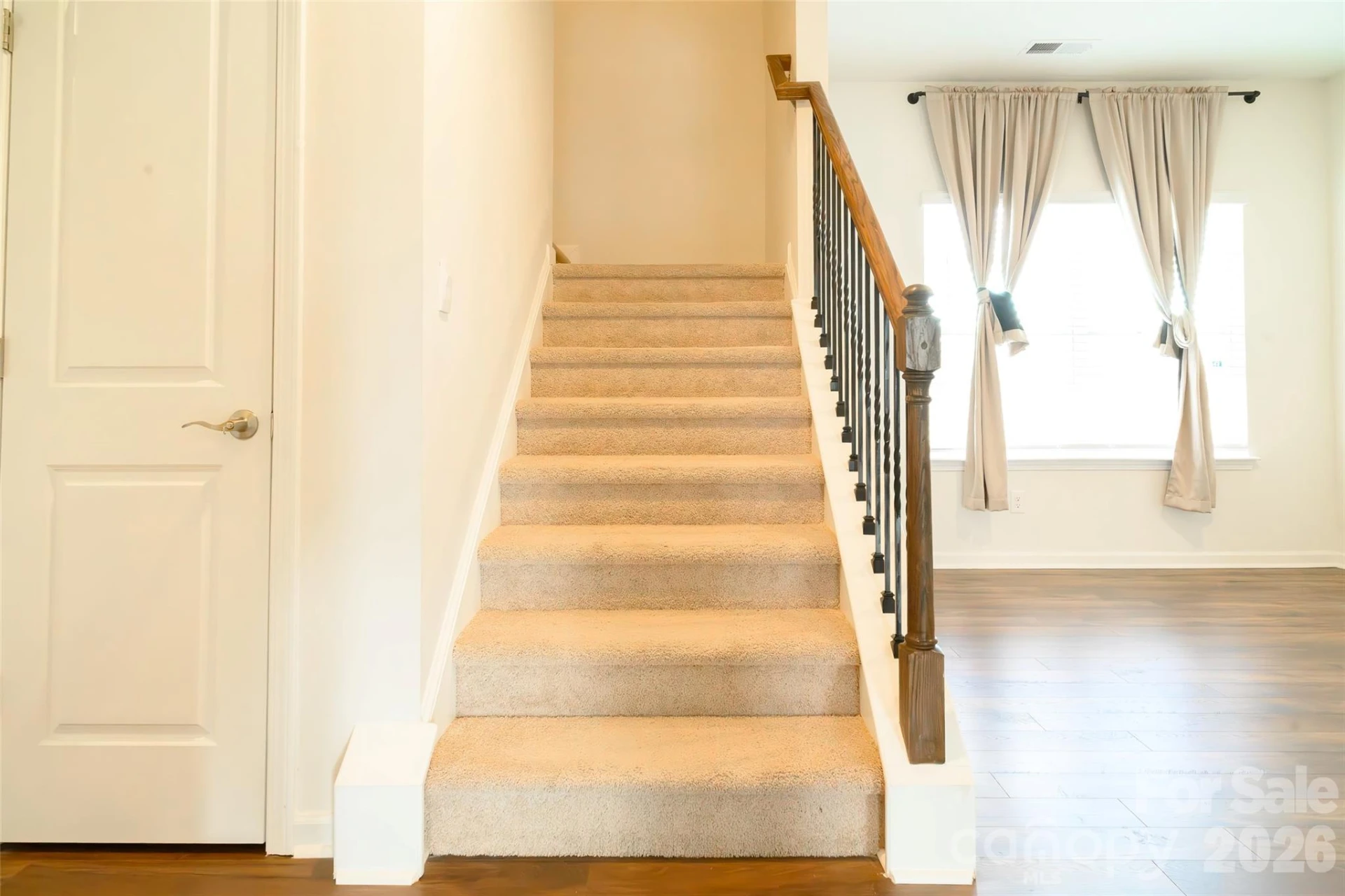 228 Ridgeview Lane - Photo 8
