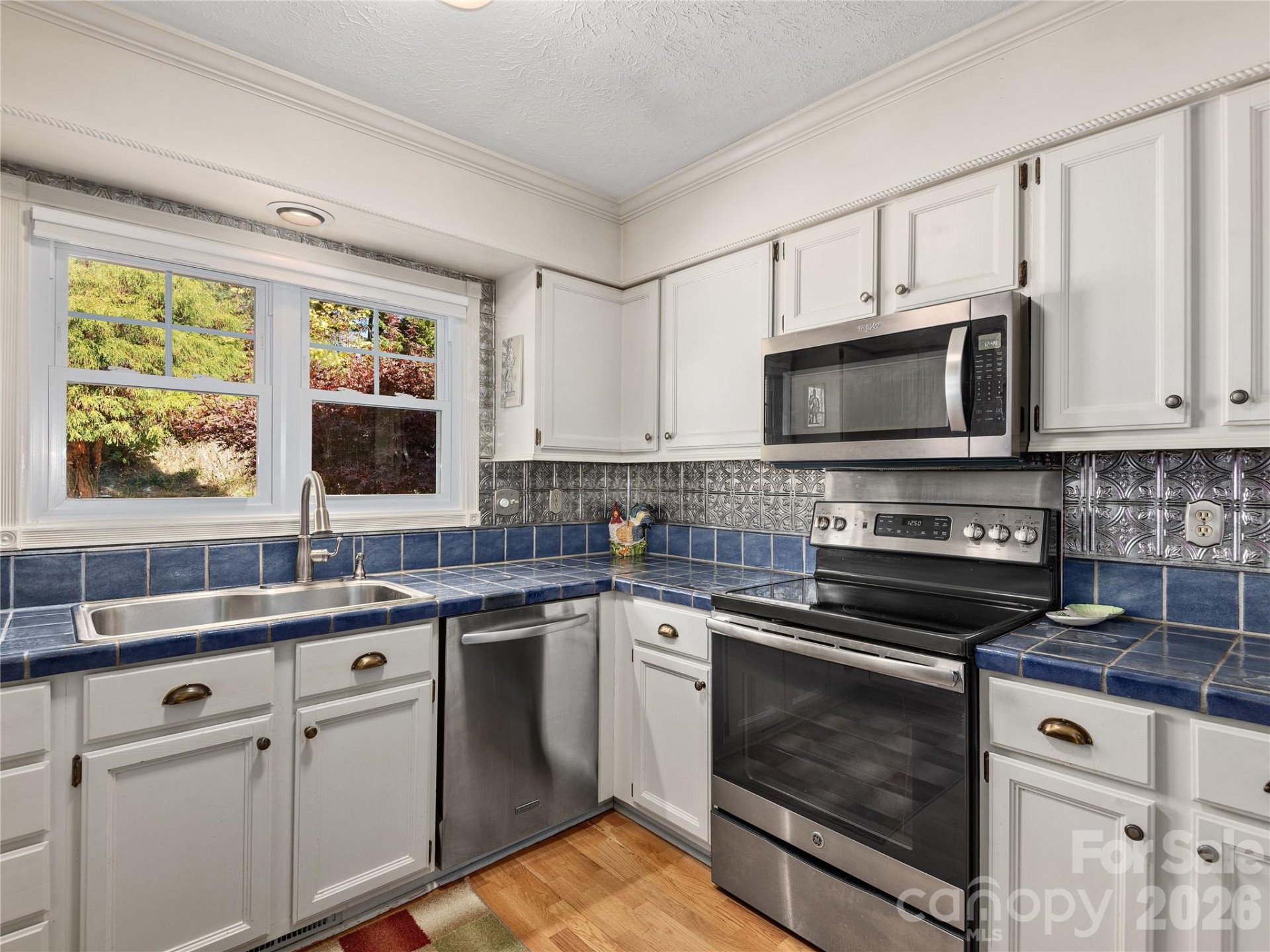 142 Twin Lakes Drive - Photo 5