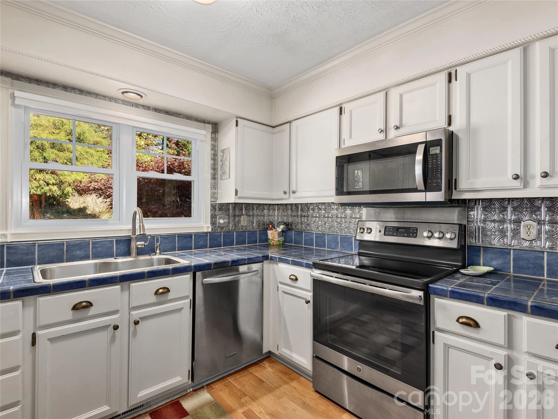 142 Twin Lakes Drive - Photo 5