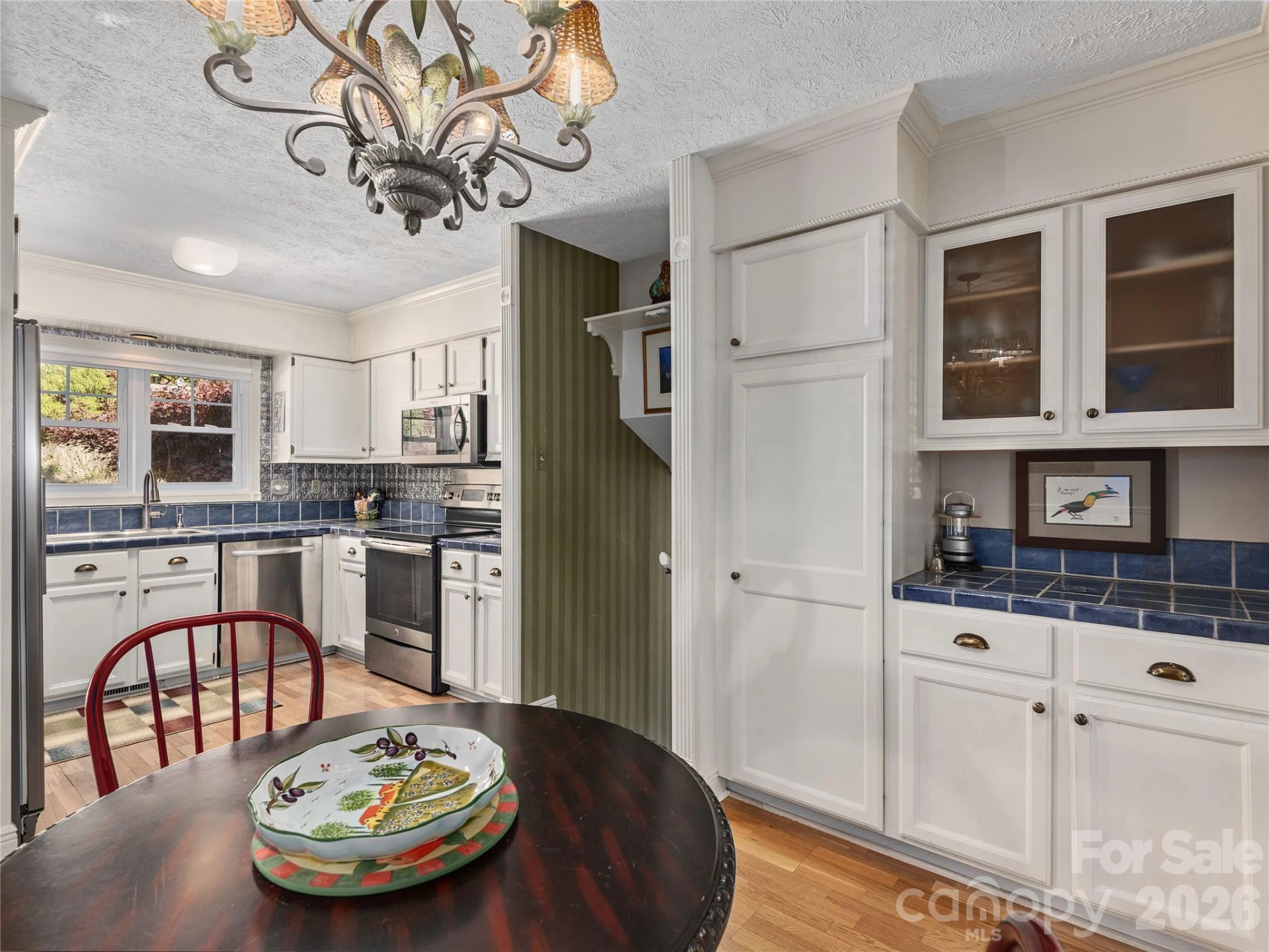 142 Twin Lakes Drive - Photo 7