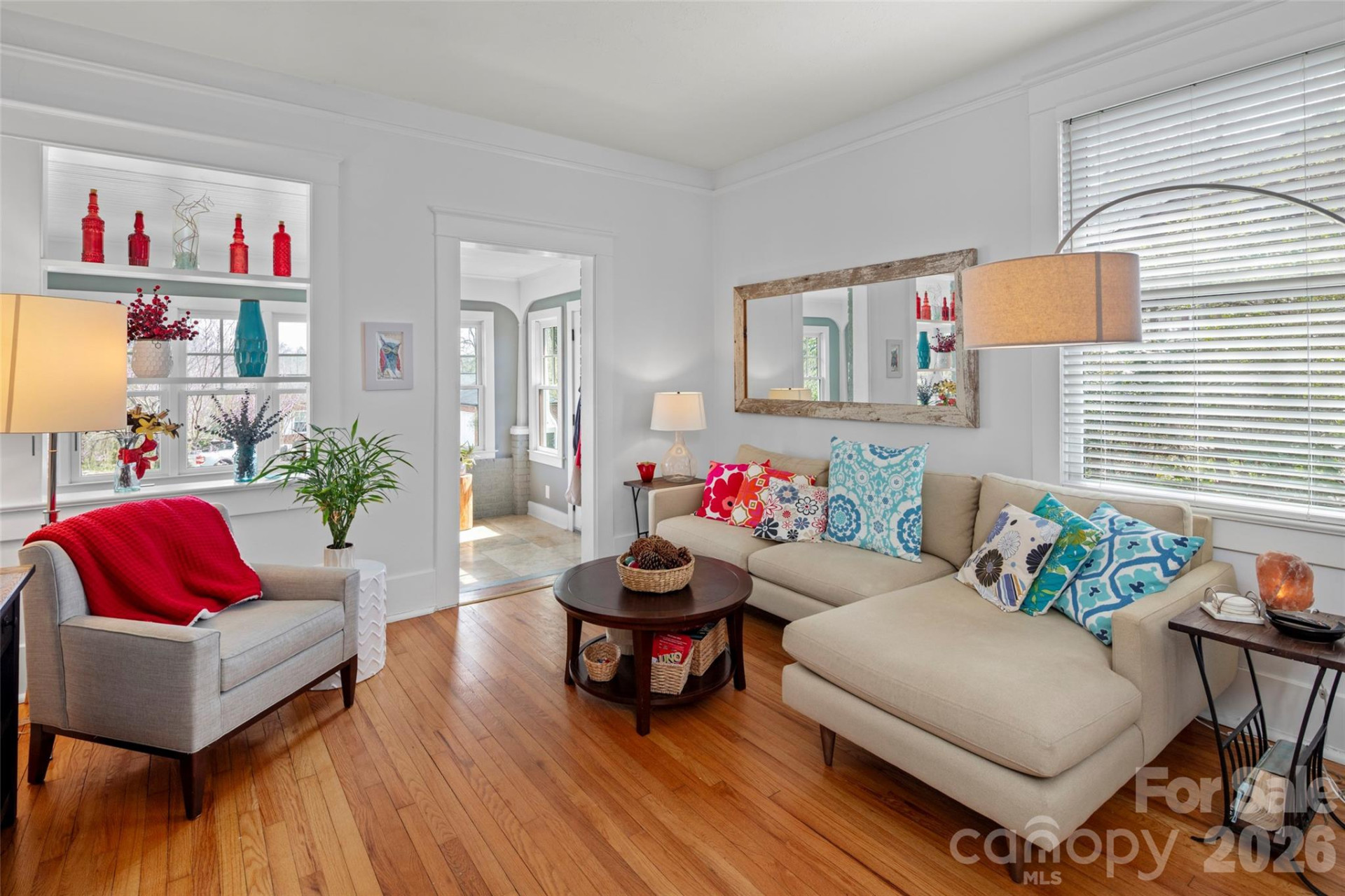1717 Clairmont Drive - Photo 2