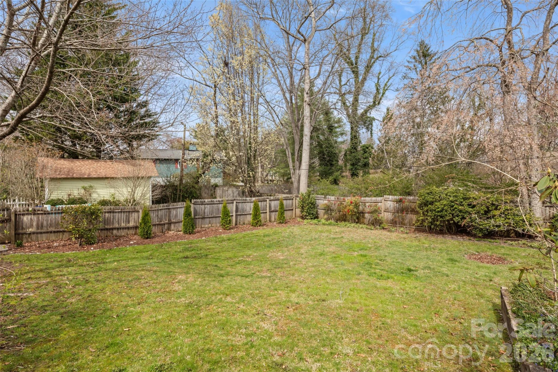 1717 Clairmont Drive - Photo 5