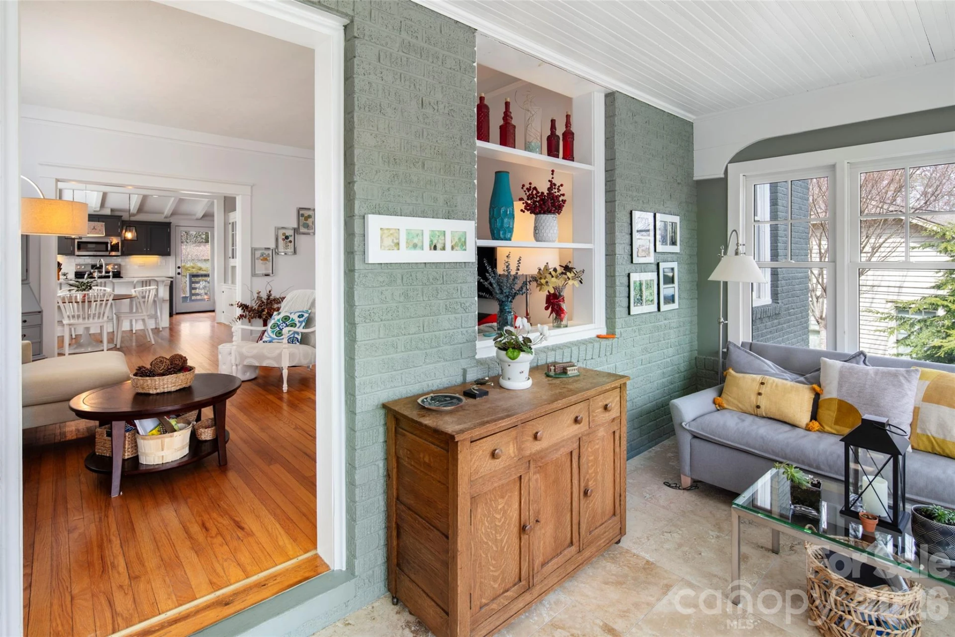 1717 Clairmont Drive - Photo 6