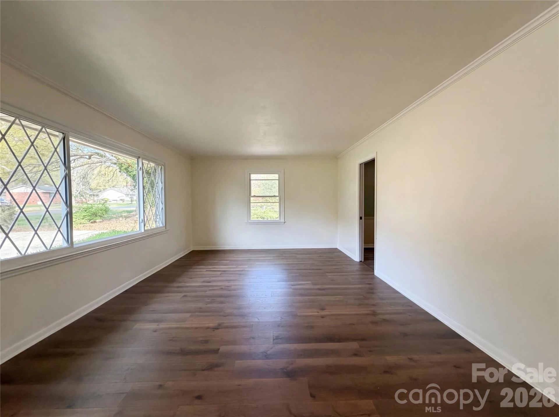 121 Pelham Lane - Photo 7