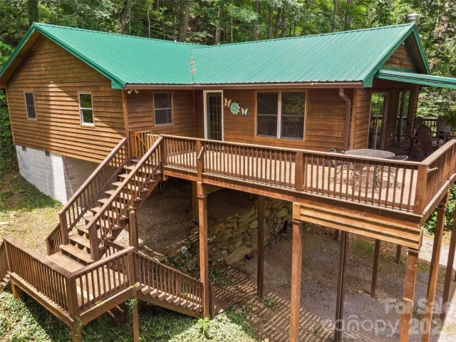 170 Mountain Farm Road