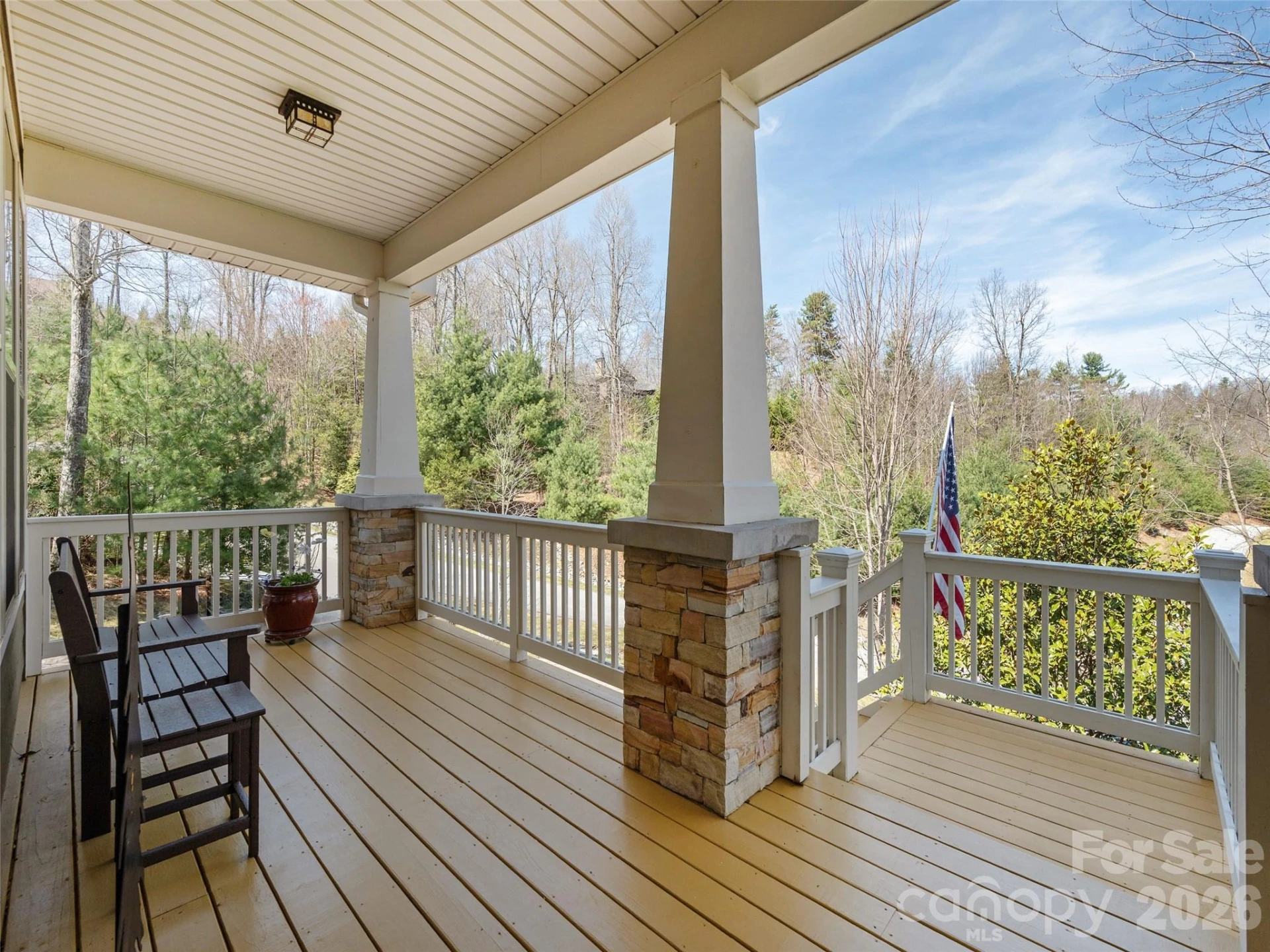 383 Monarch Road - Photo 3