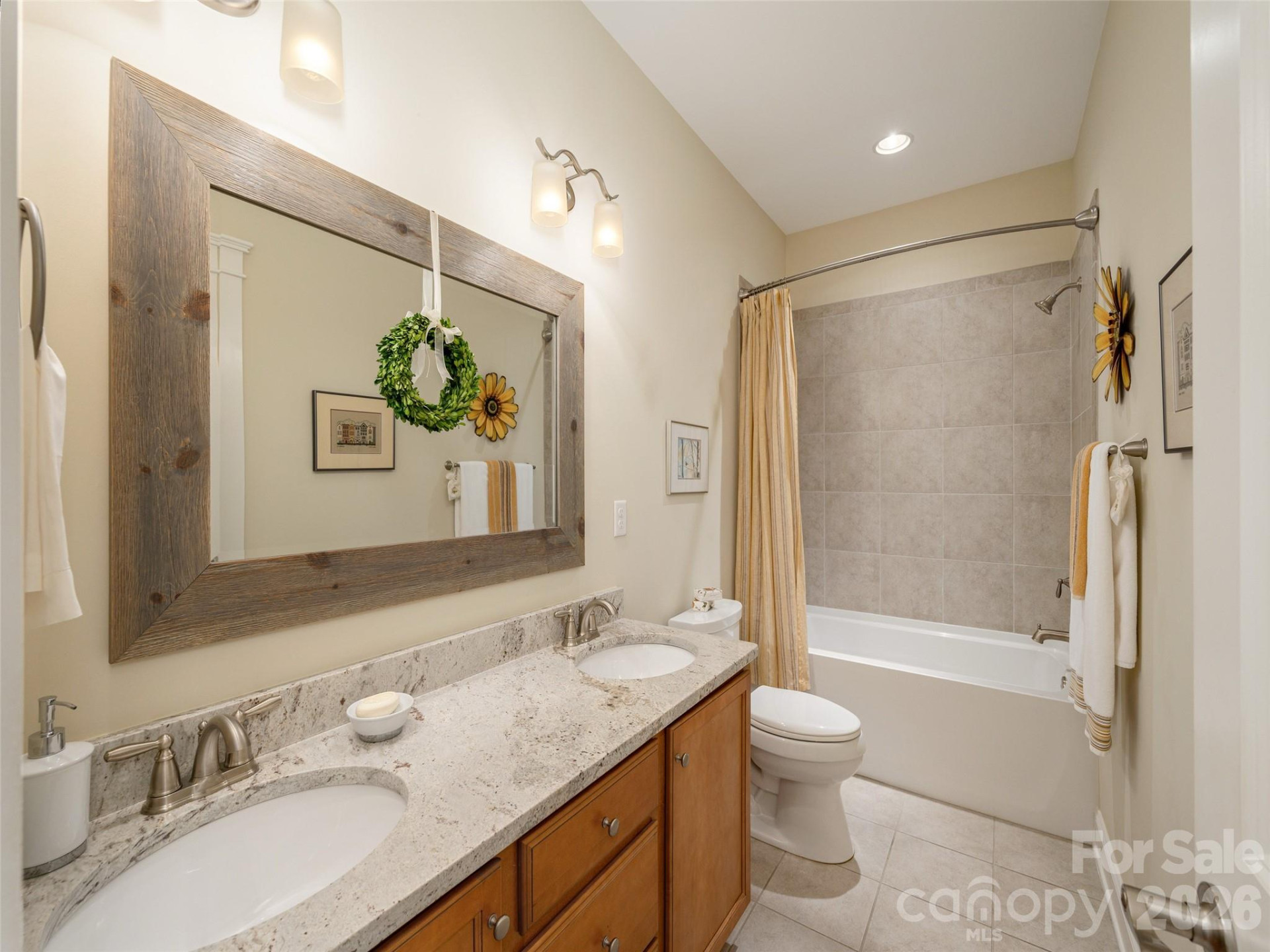 383 Monarch Road - Photo 31