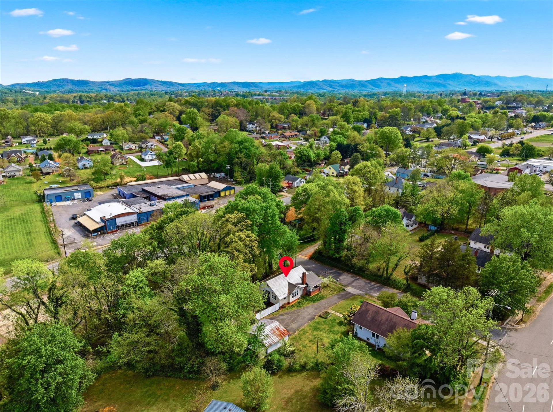 201 East Avenue - Photo 37