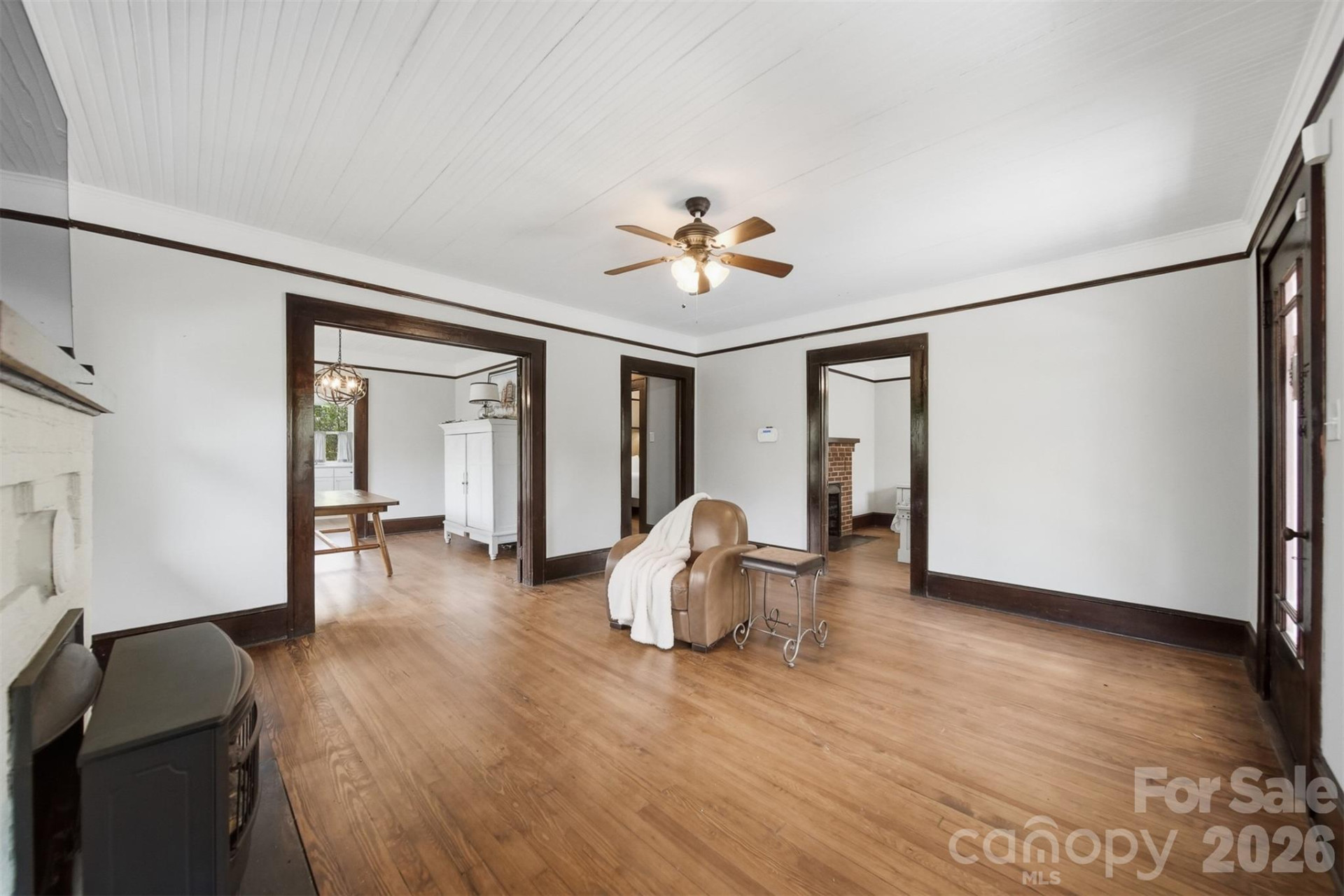 201 East Avenue - Photo 6