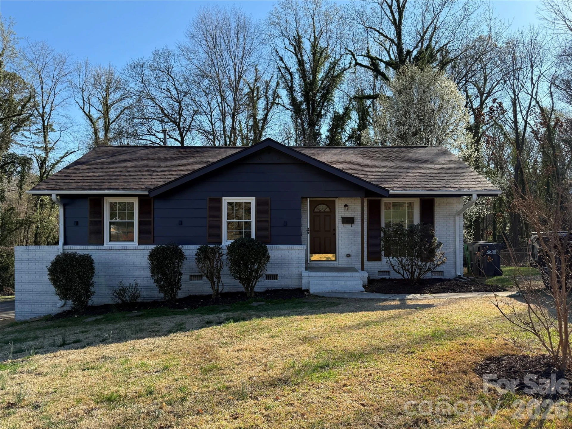 1423 Chelveston Drive - Photo 3