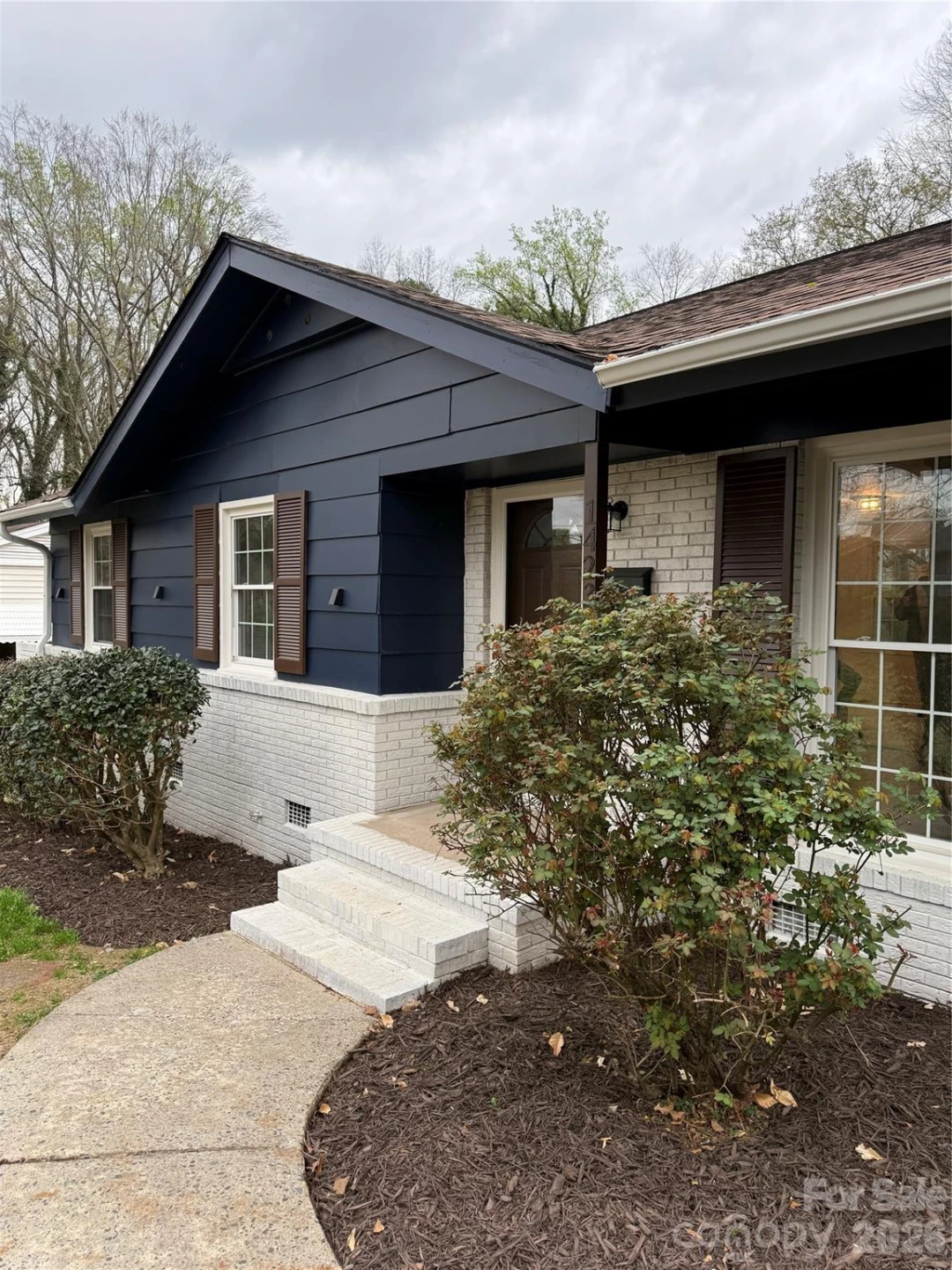 1423 Chelveston Drive - Photo 4