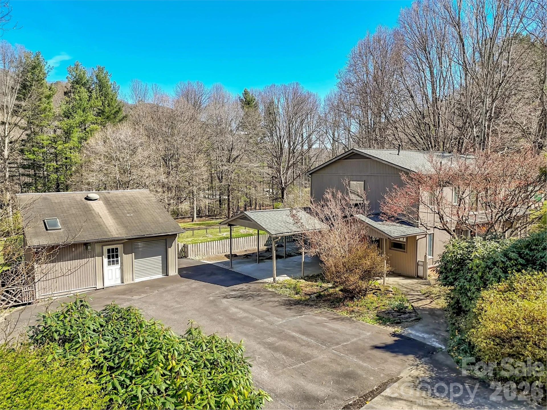 41 Balsam Shadows Drive - Photo 2