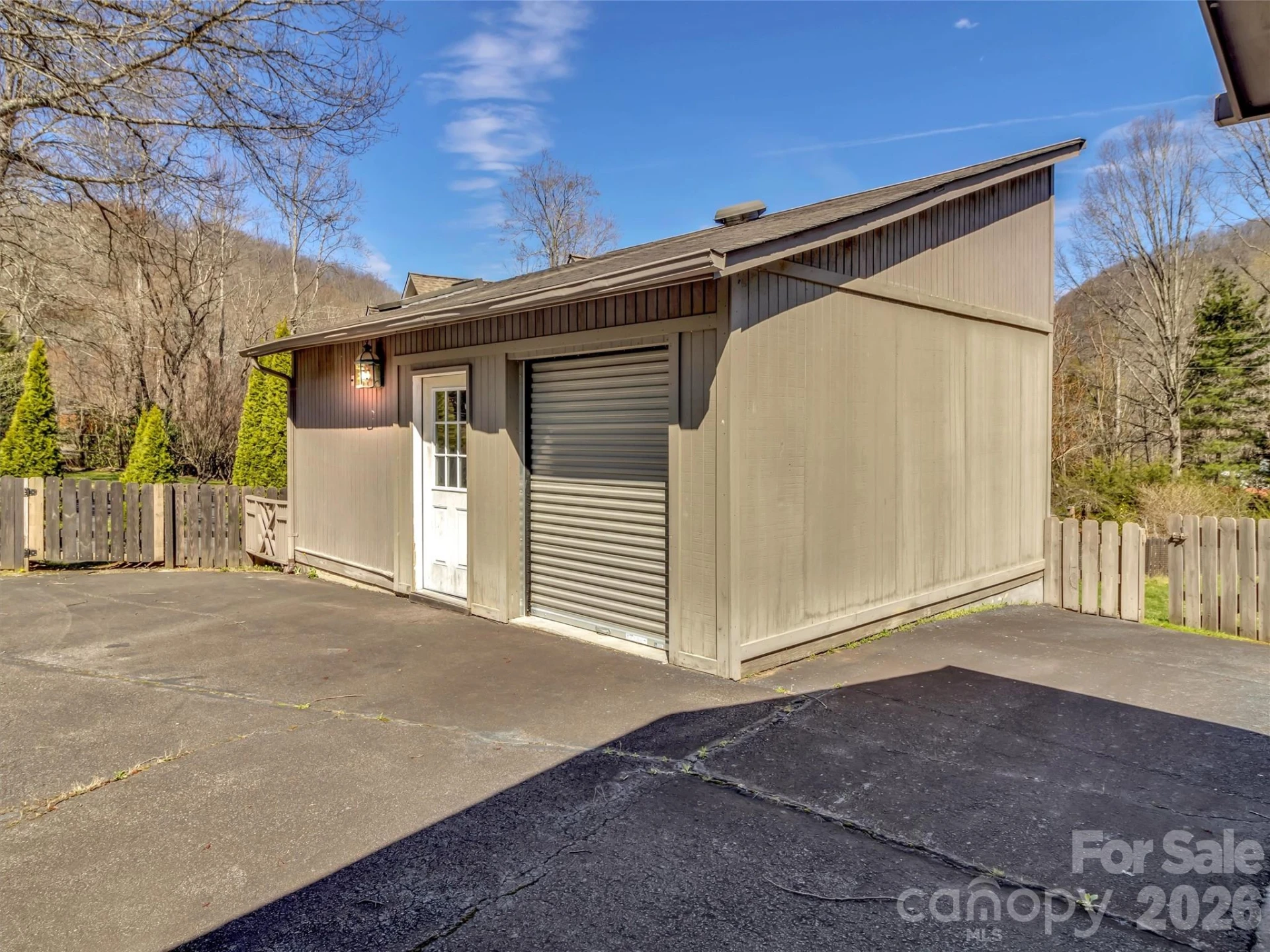 41 Balsam Shadows Drive - Photo 7