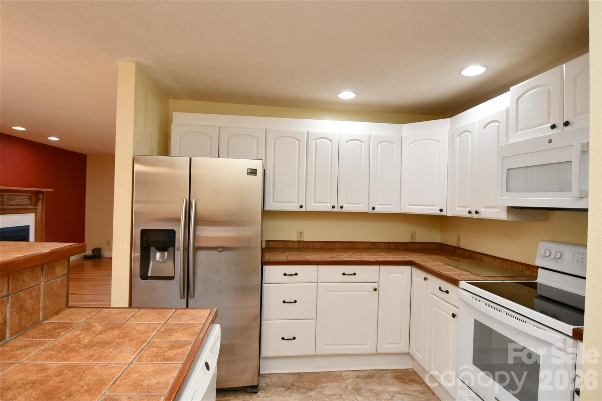 477 West Ridge Drive - Photo 15