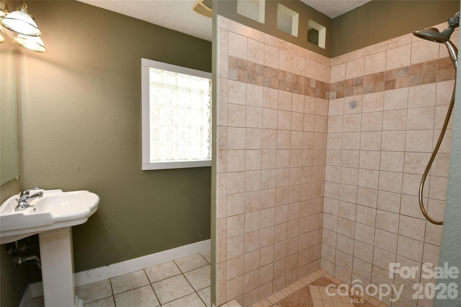 477 West Ridge Drive - Photo 31