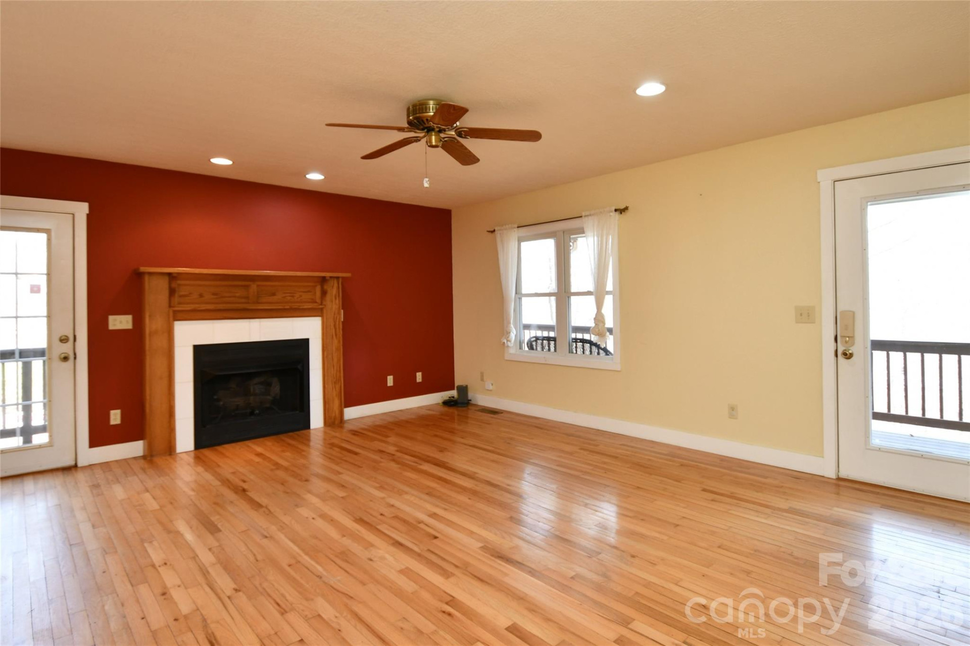 477 West Ridge Drive - Photo 6