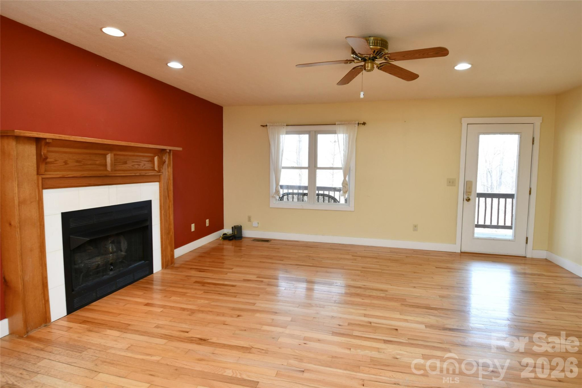 477 West Ridge Drive - Photo 8