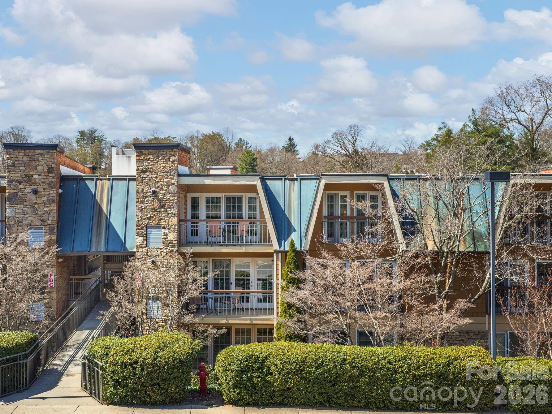 307 Bowling Park Road - Photo 2