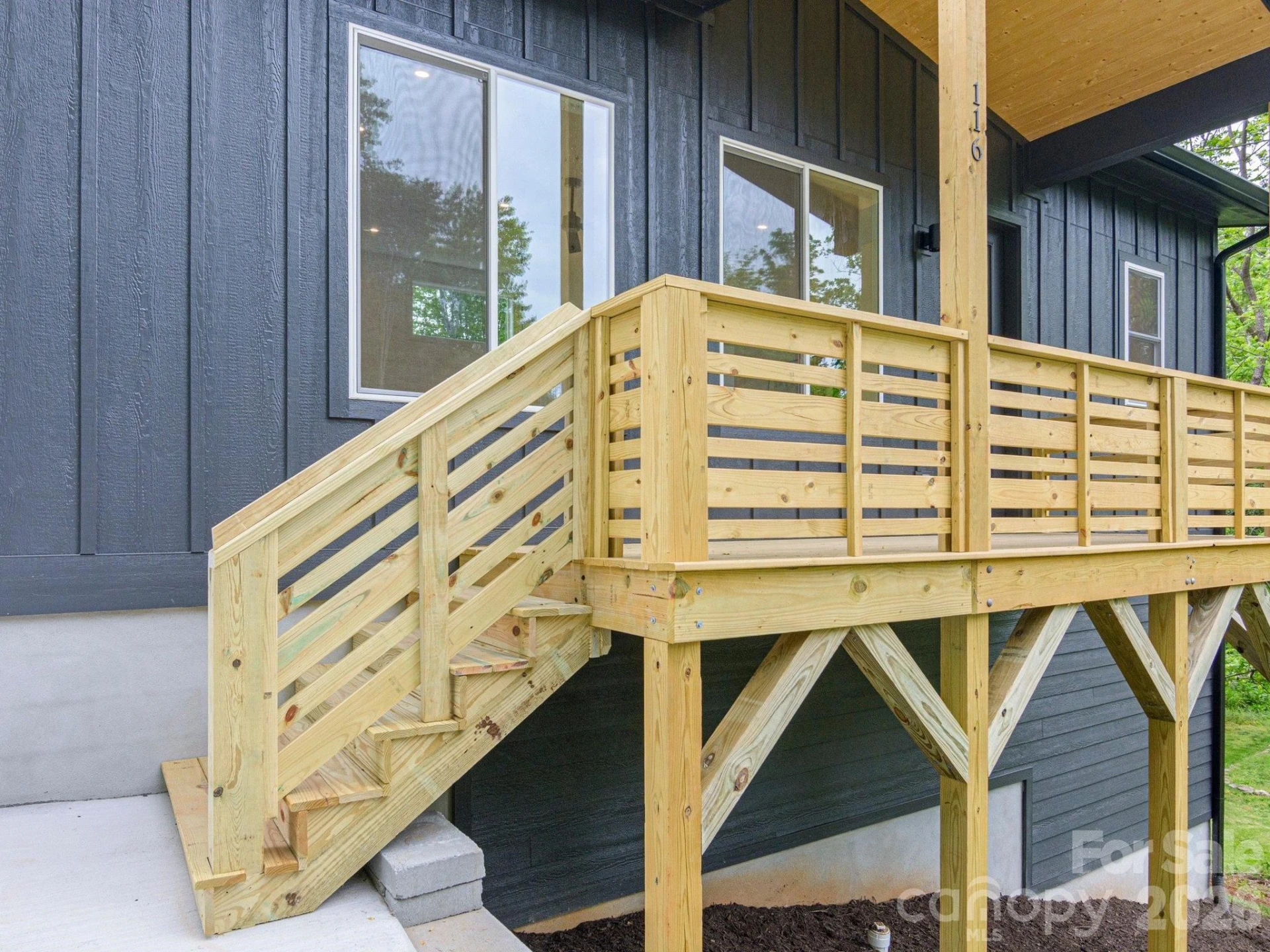 116 Shady Oak Drive - Photo 4