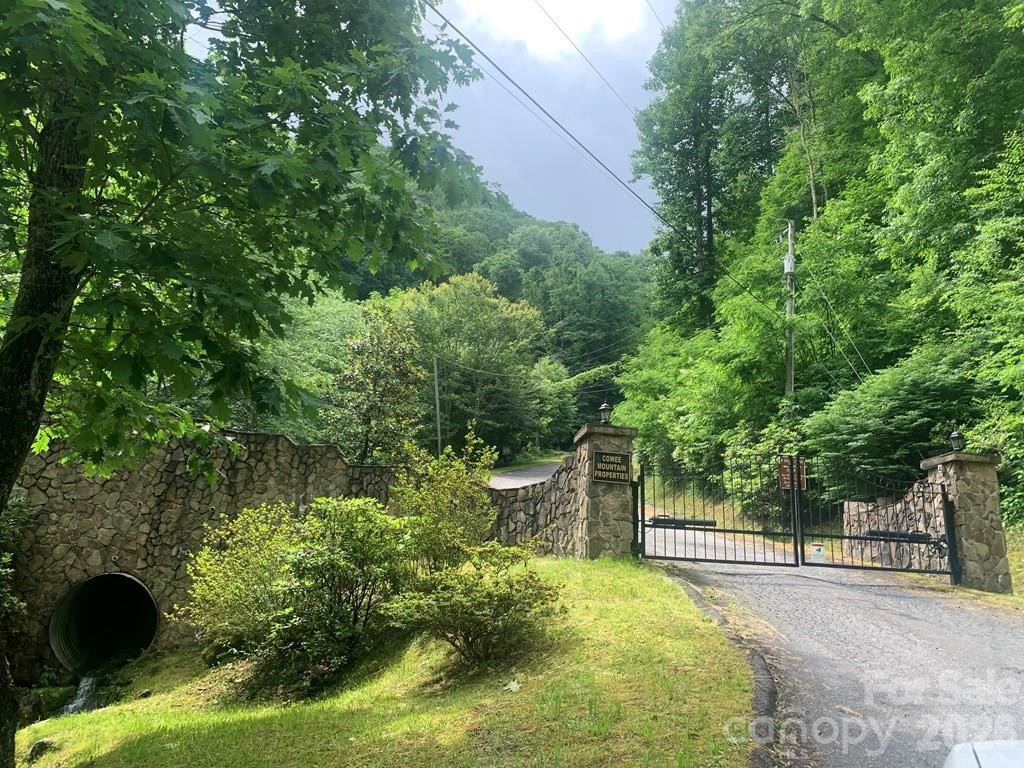 24/26 Butterfly Path #24/26 - Photo 2