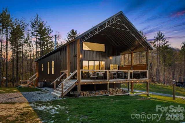 4530 Double Island Road, Green Mountain, NC, 28740