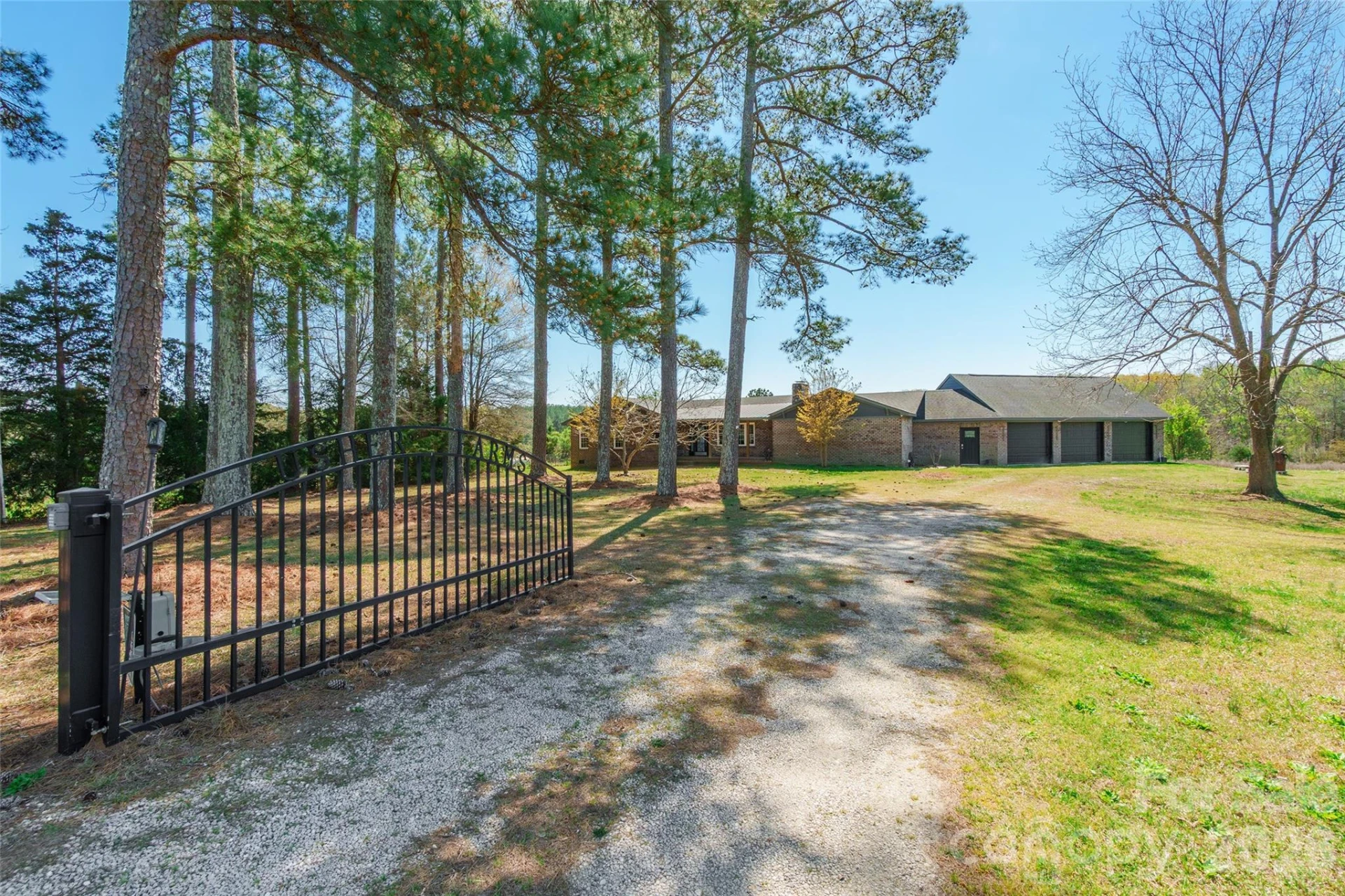 2248 Willie Usher Road
