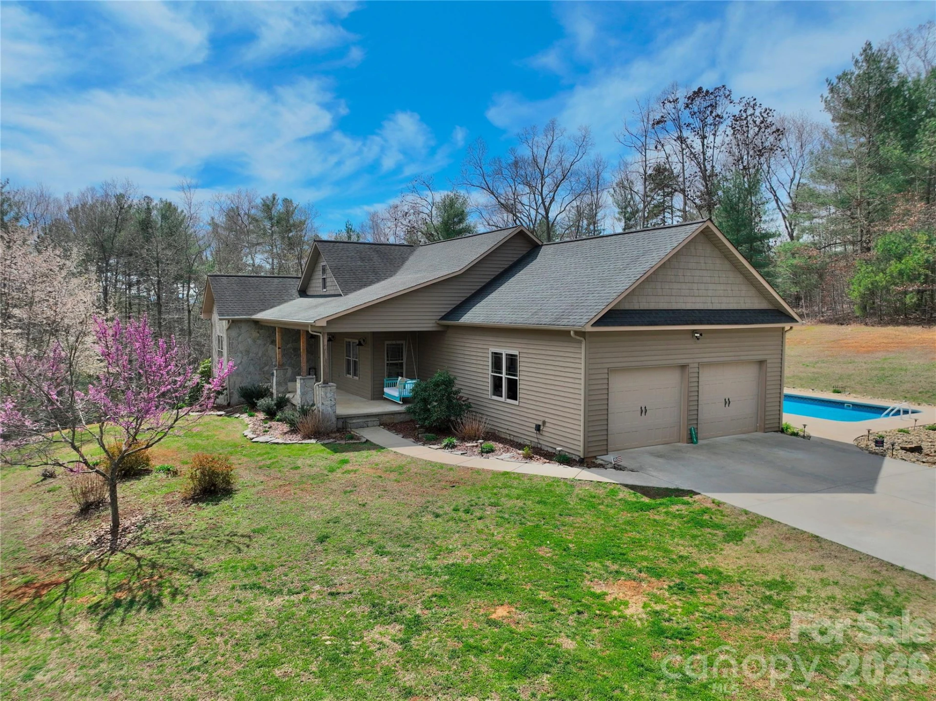 2573 Dogwood Vista