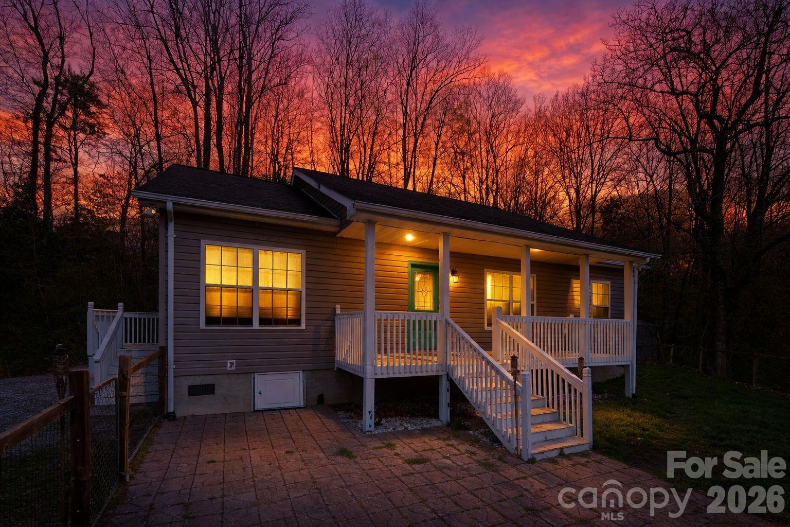 138 Elm Street - Photo 2