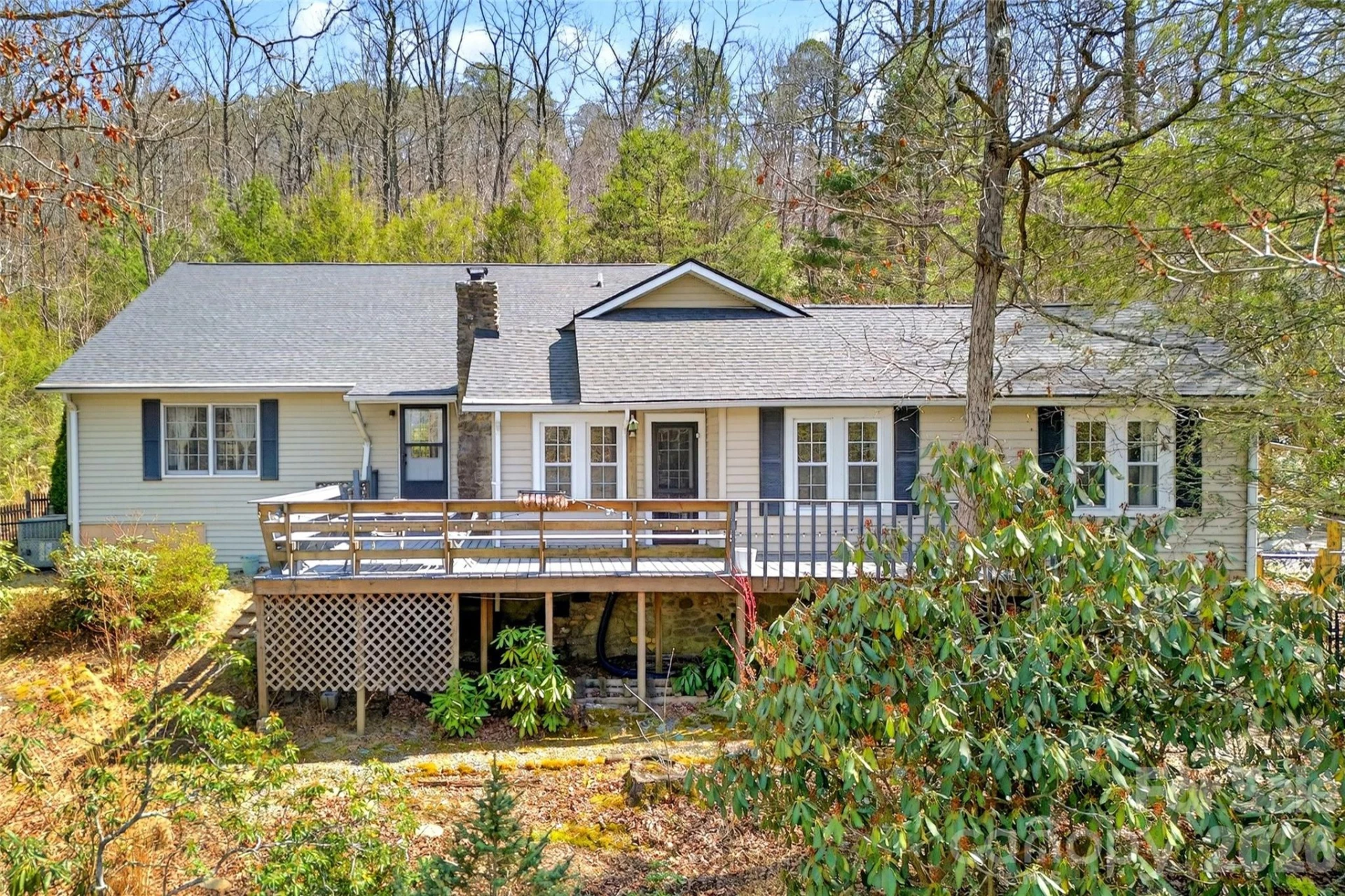 32 Tucker Road