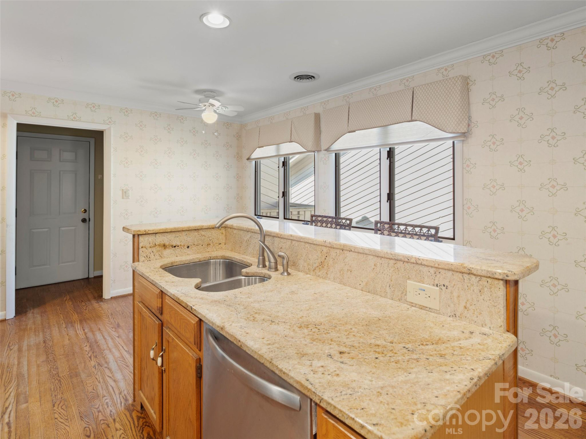 110 Clubwood Court - Photo 15