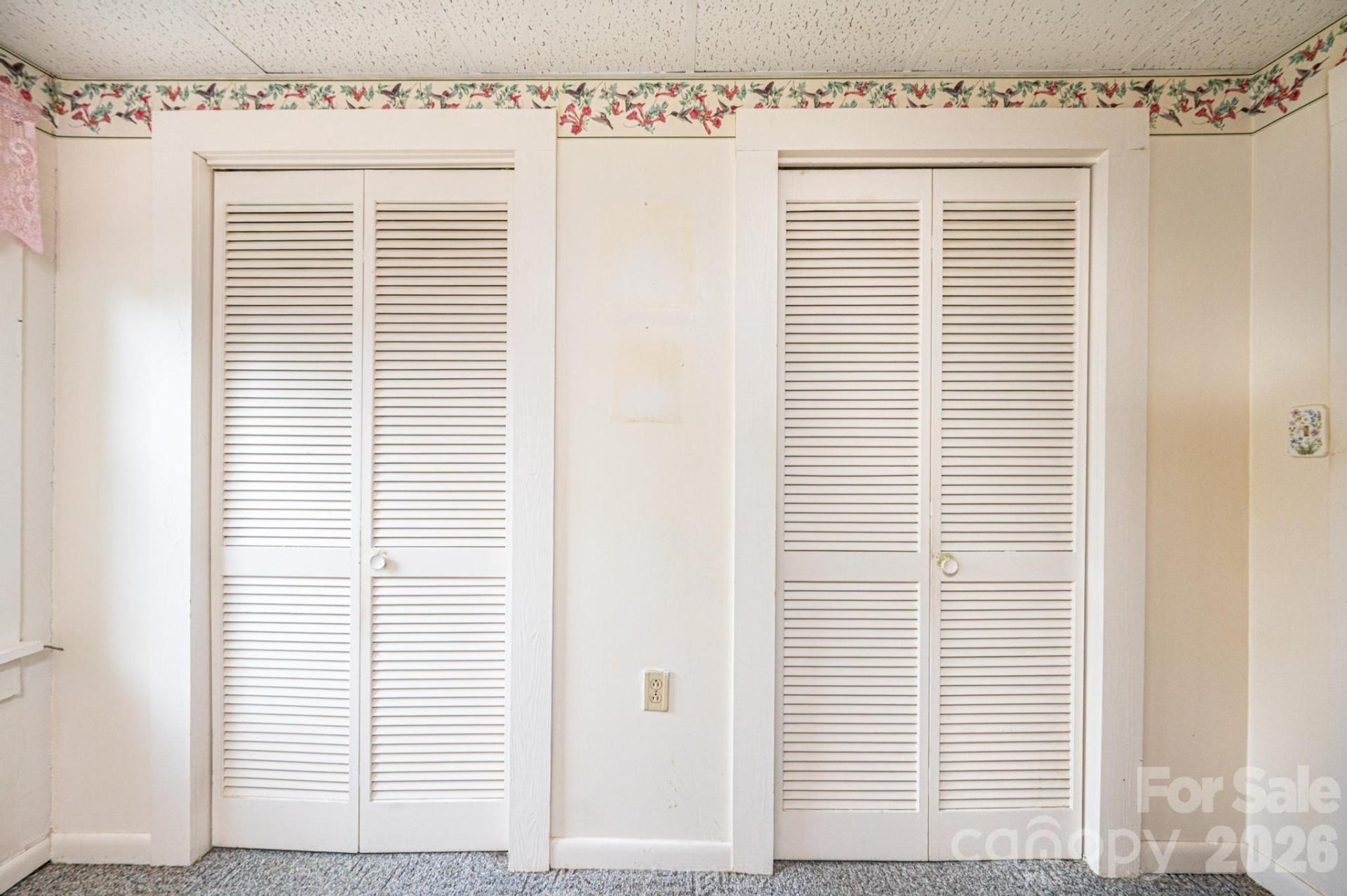 335 Harmon Street - Photo 17