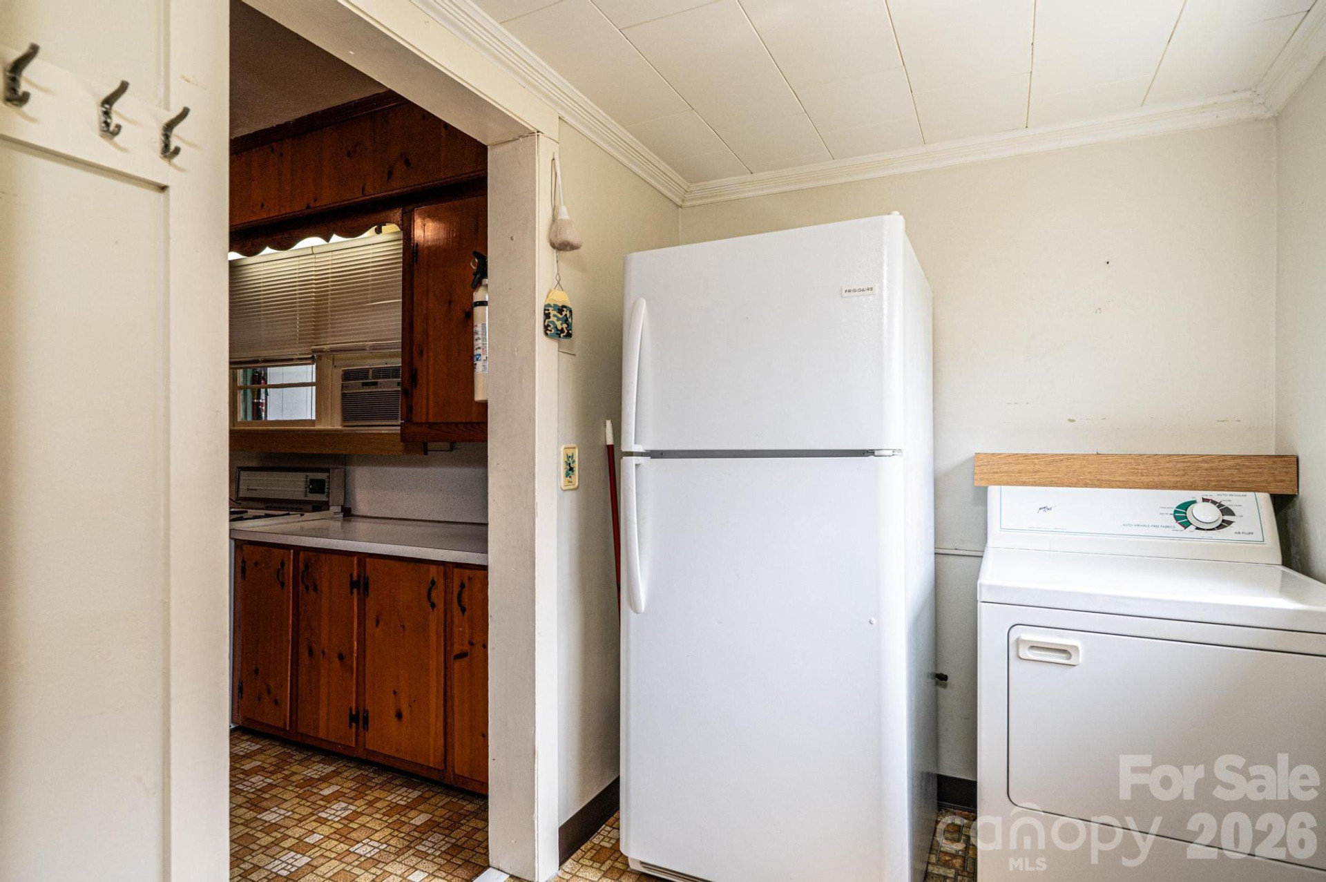 335 Harmon Street - Photo 23