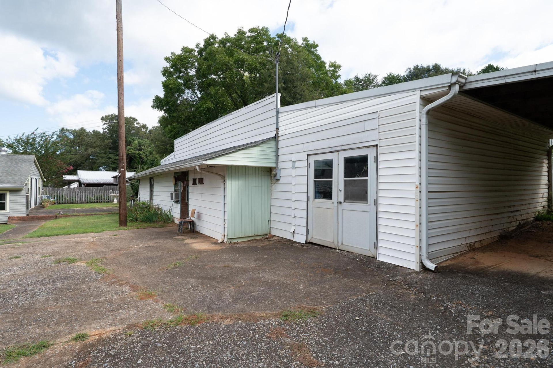 335 Harmon Street - Photo 47