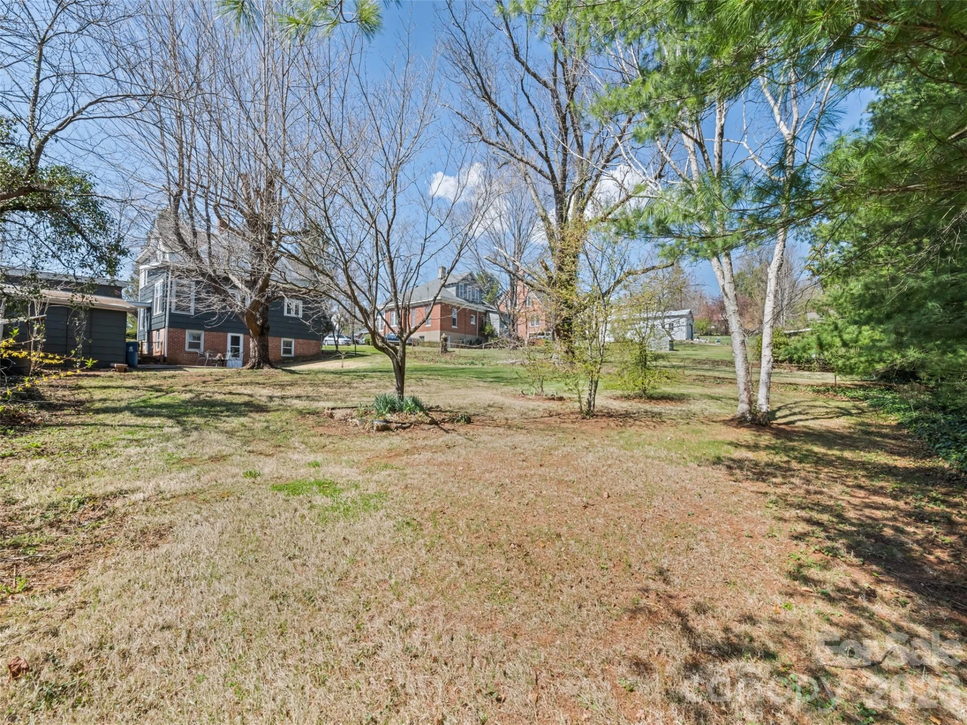 151 Hampton Heights - Photo 11