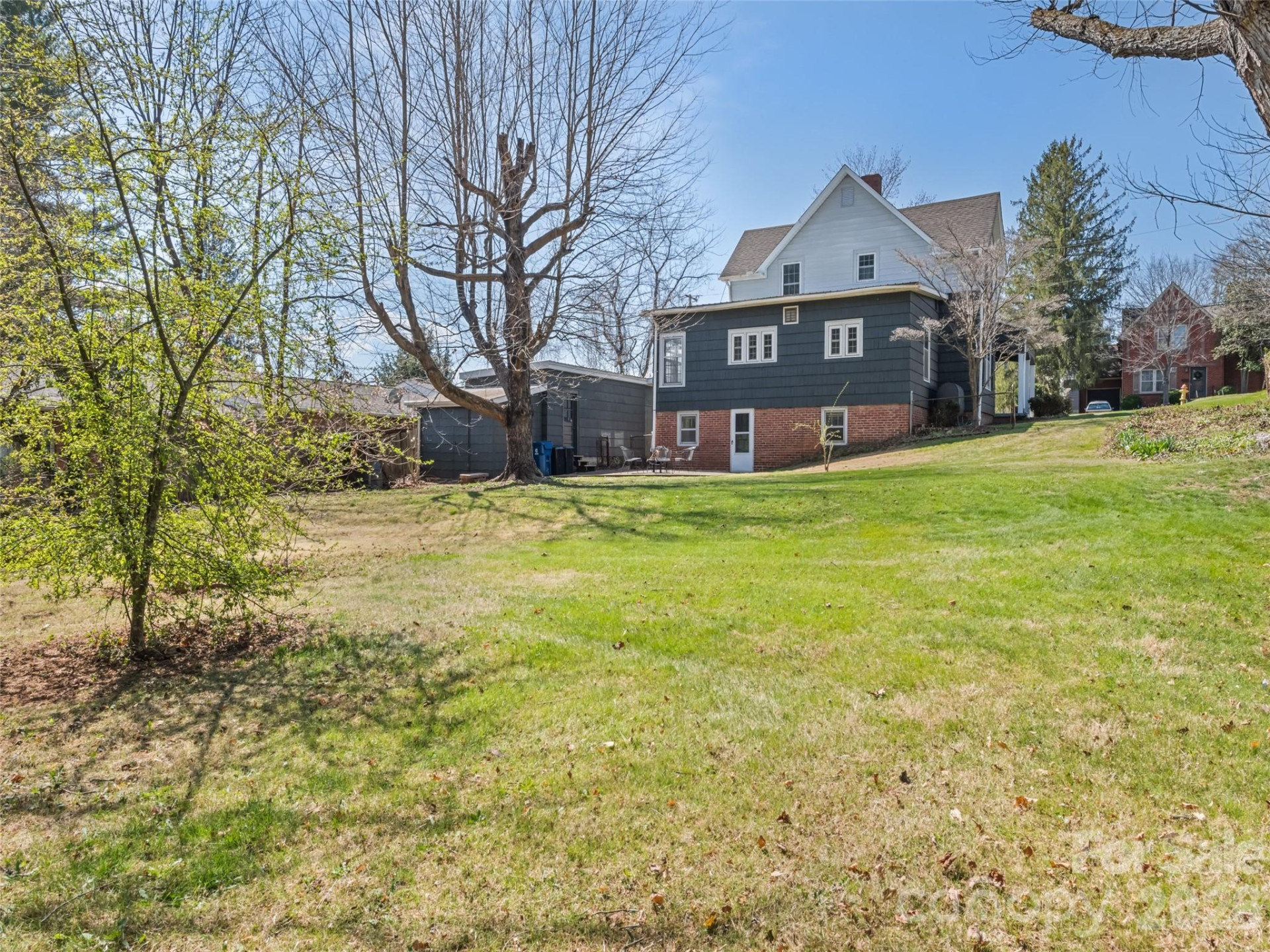 151 Hampton Heights - Photo 12