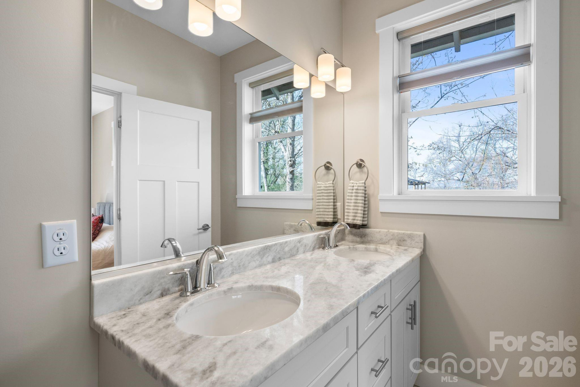 55 Vandalia Avenue - Photo 14