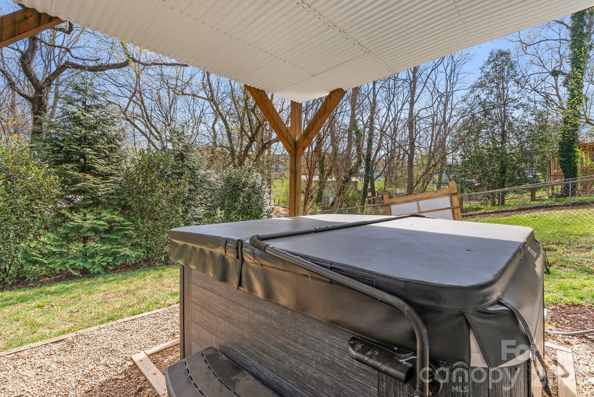 55 Vandalia Avenue - Photo 36