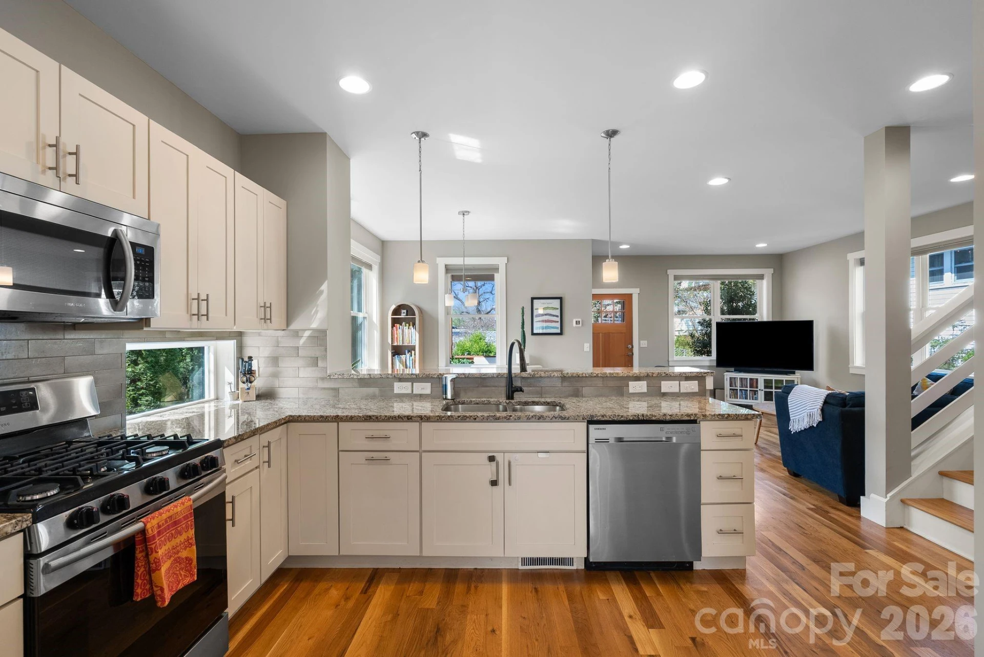 55 Vandalia Avenue - Photo 9