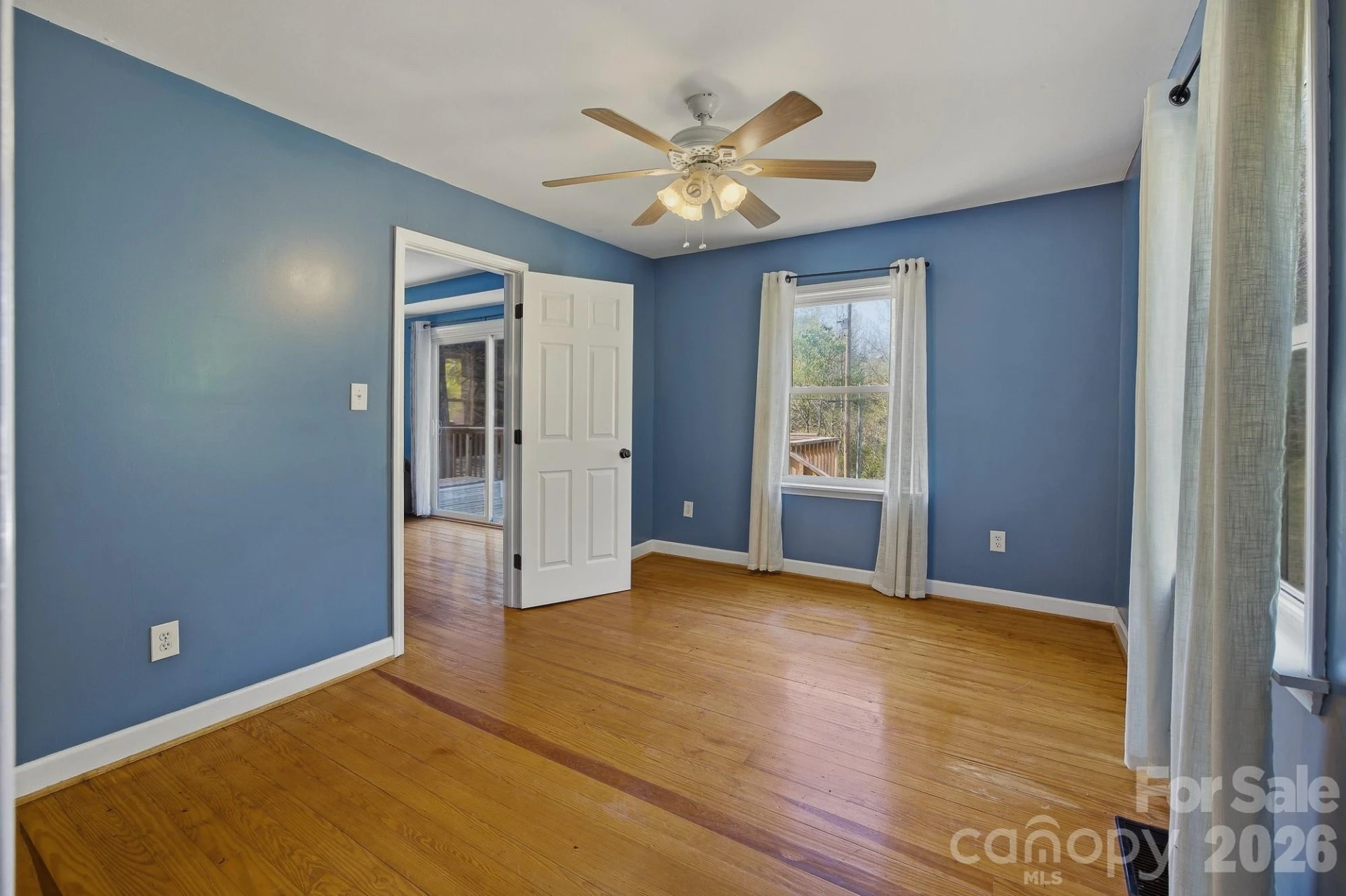 1127 Barney Place - Photo 12