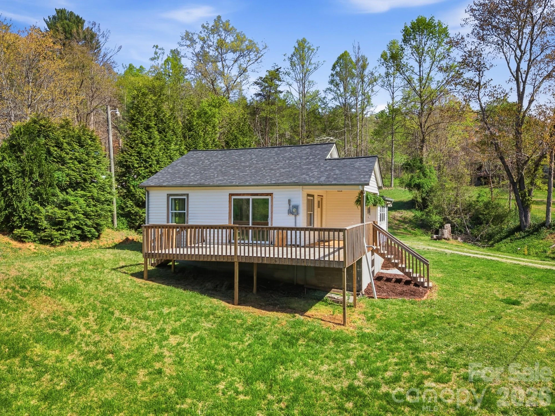 1127 Barney Place - Photo 4