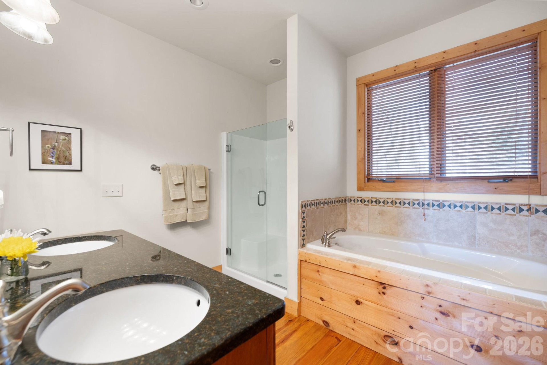 277 Kestrel Court - Photo 15