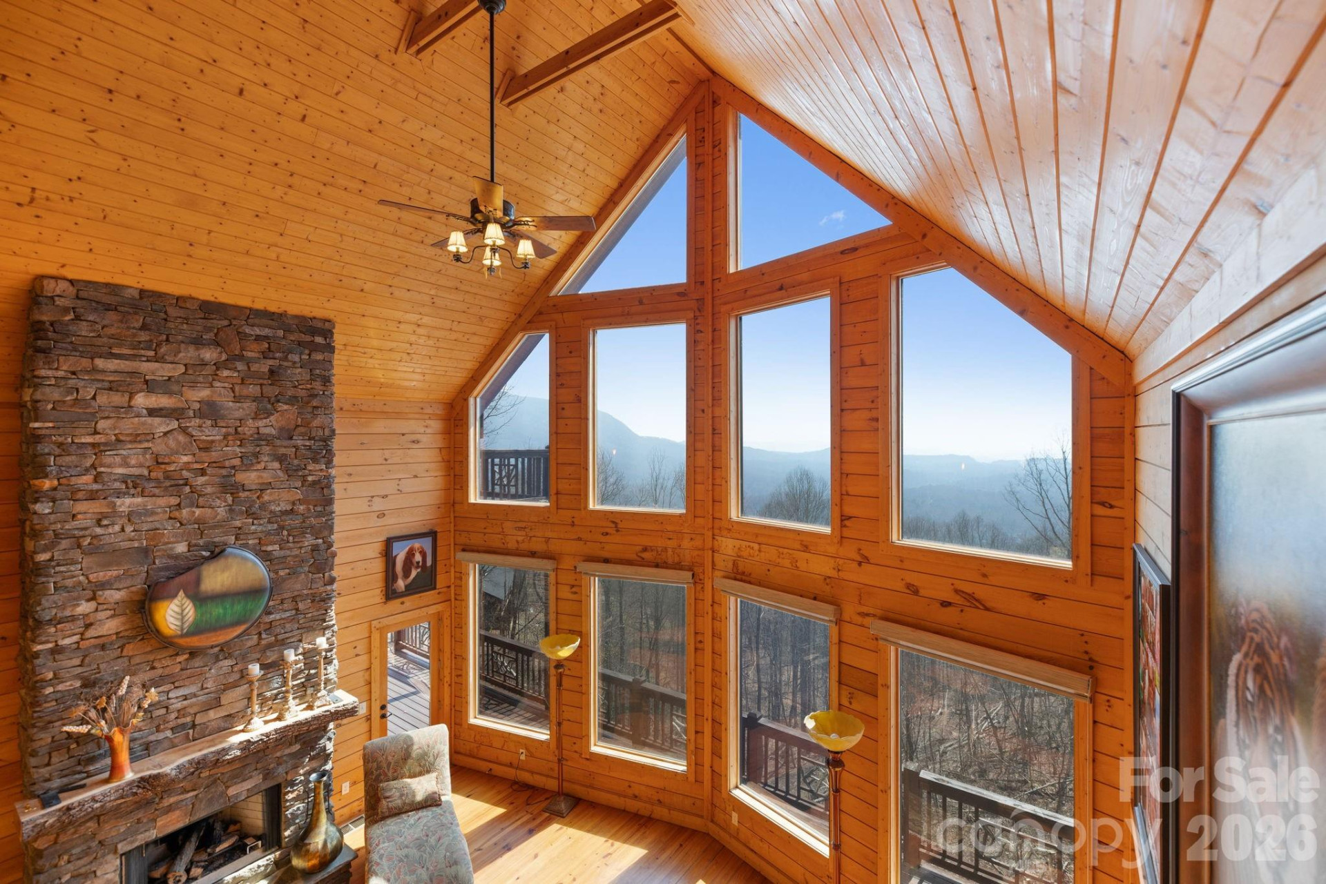 277 Kestrel Court - Photo 18