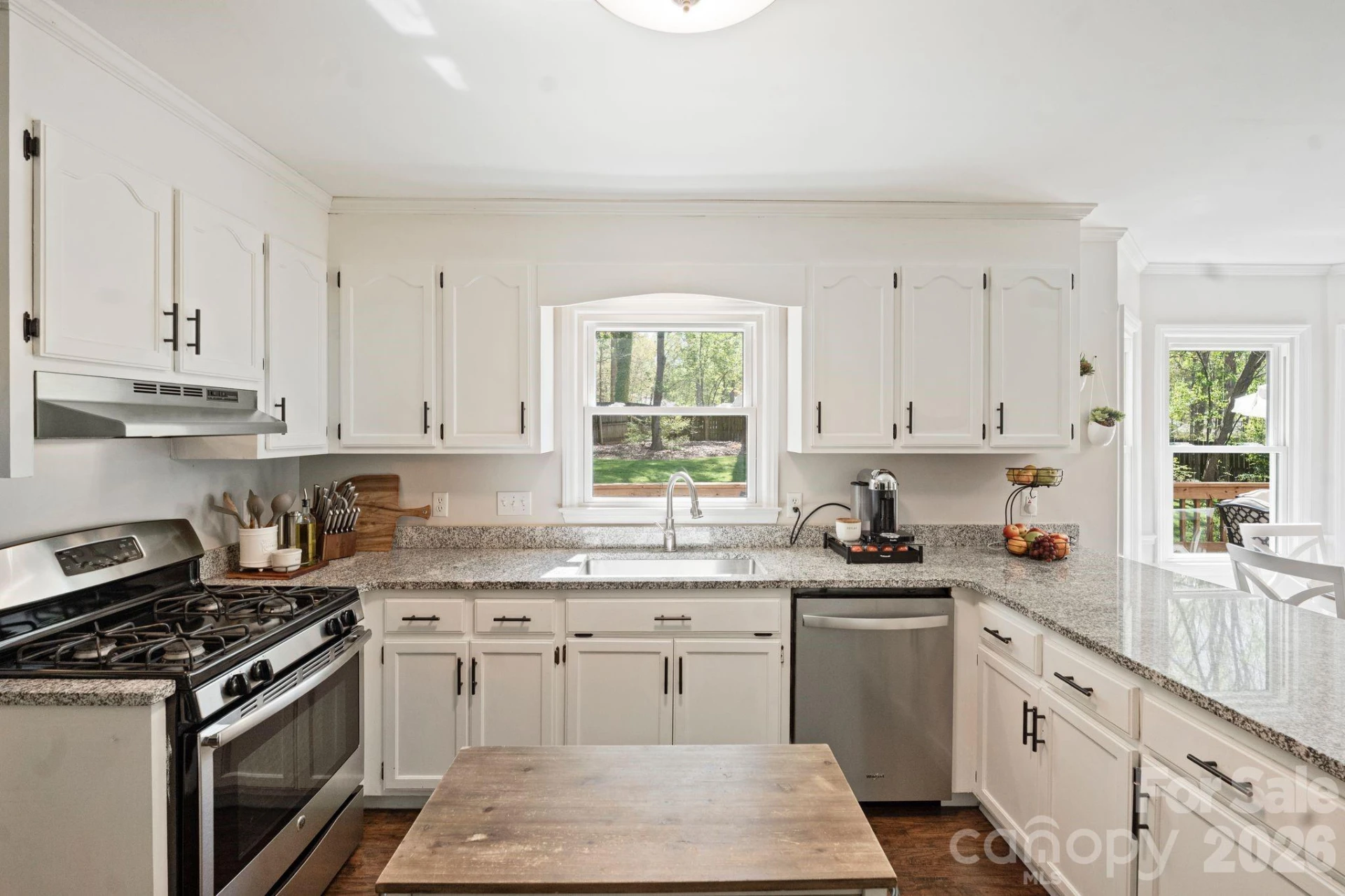 110 Steuben Drive - Photo 10