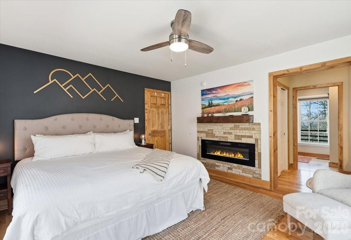 1045 Upward Way - Photo 15