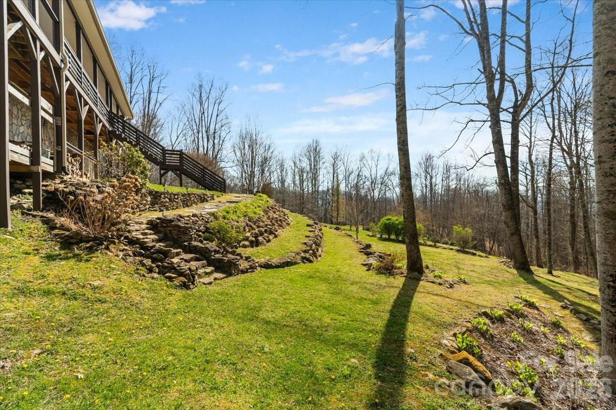 1045 Upward Way - Photo 35