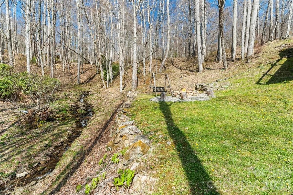 1045 Upward Way - Photo 36