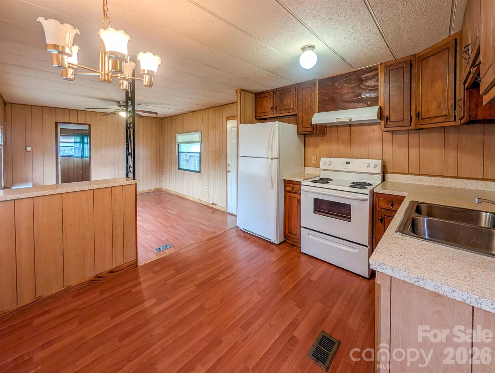 107 Mockingbird Lane - Photo 14